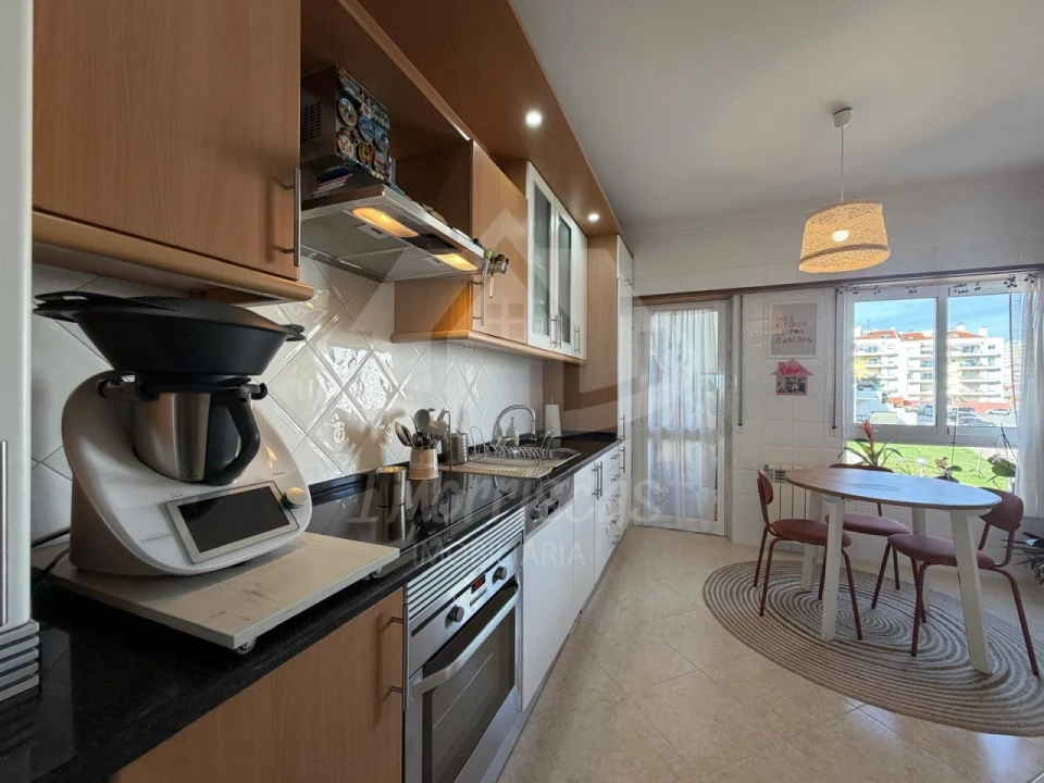 Apartamento T2 para Venda em Póvoa de Santa Iria e Forte da Casa Foto 9