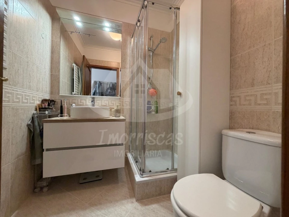 Apartamento T2 para Venda em Póvoa de Santa Iria e Forte da Casa Foto 21