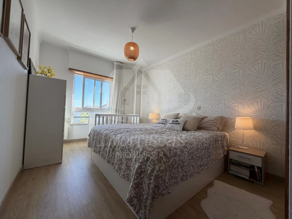 Apartamento T2 para Venda em Póvoa de Santa Iria e Forte da Casa Foto 18