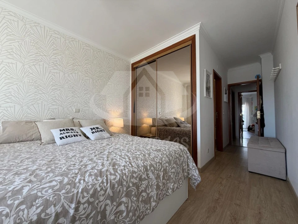 Apartamento T2 para Venda em Póvoa de Santa Iria e Forte da Casa Foto 20
