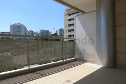 Apartamento T3 para Arrendamento em Nogueira, Fraião e Lamaçães