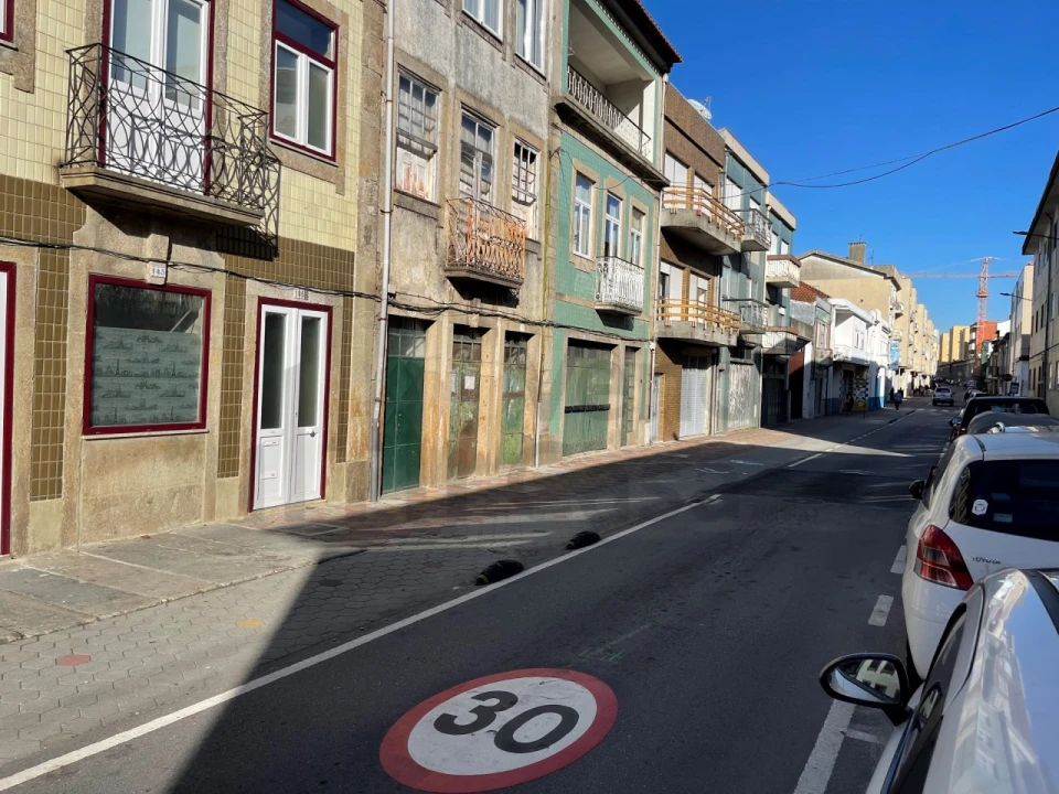 Armazém para Arrendamento em São Vitor (Braga) Foto 5