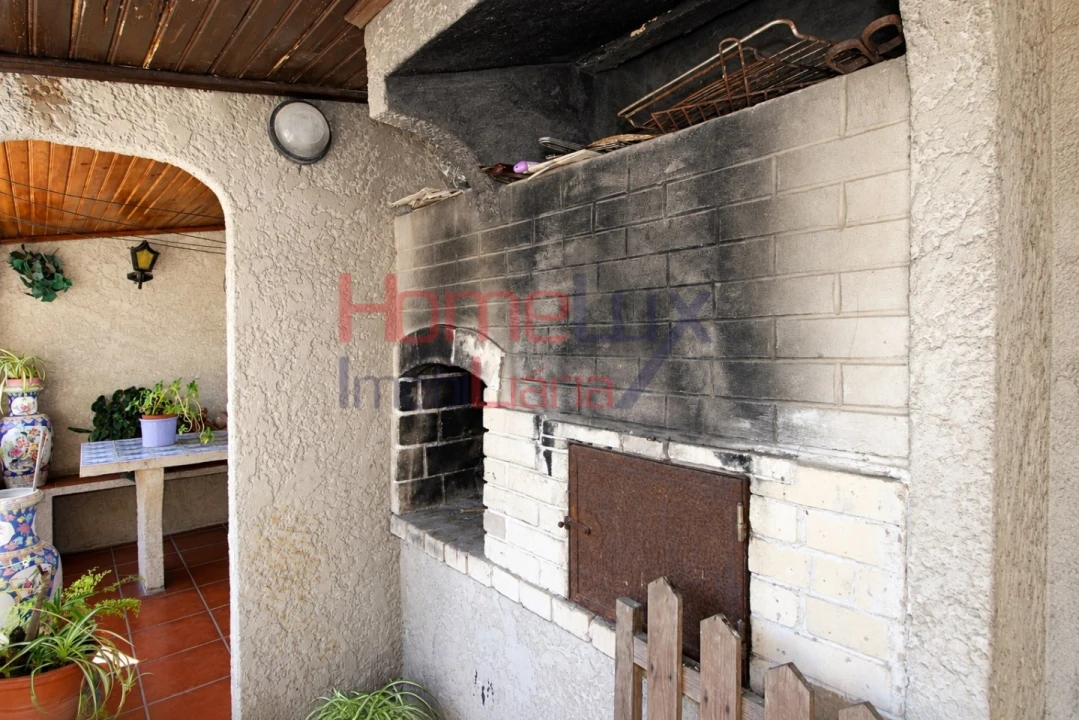 Moradia T4 para Venda em Fânzeres e São Pedro da Cova Foto 39
