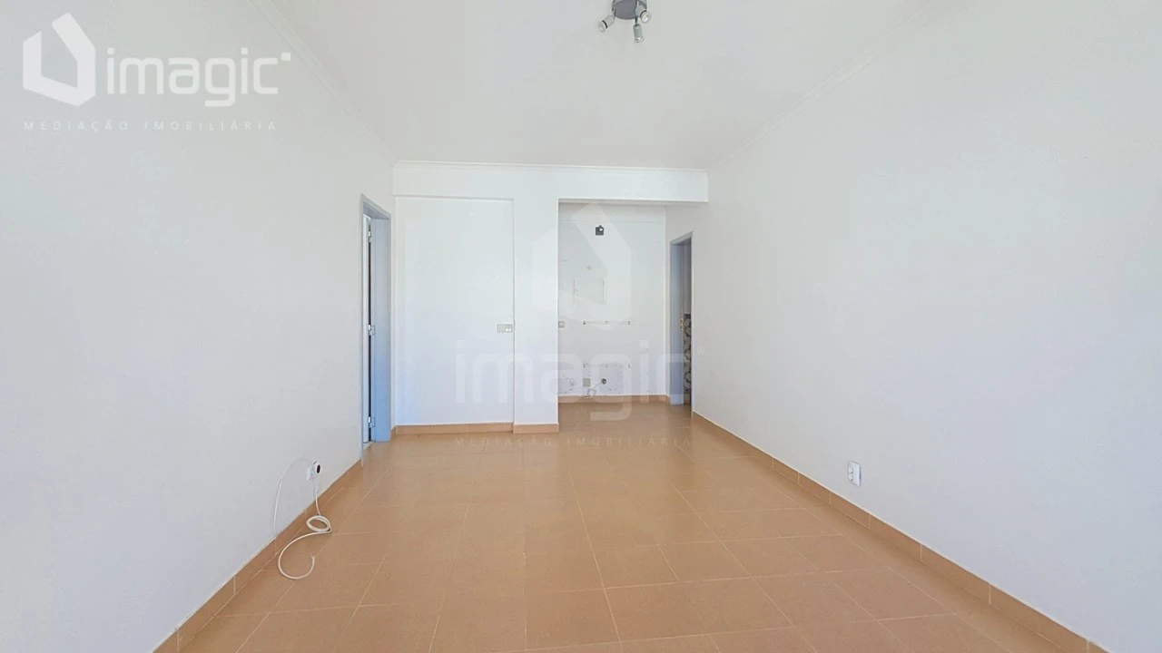 Apartamento T2 para Venda em Mafra Foto 4