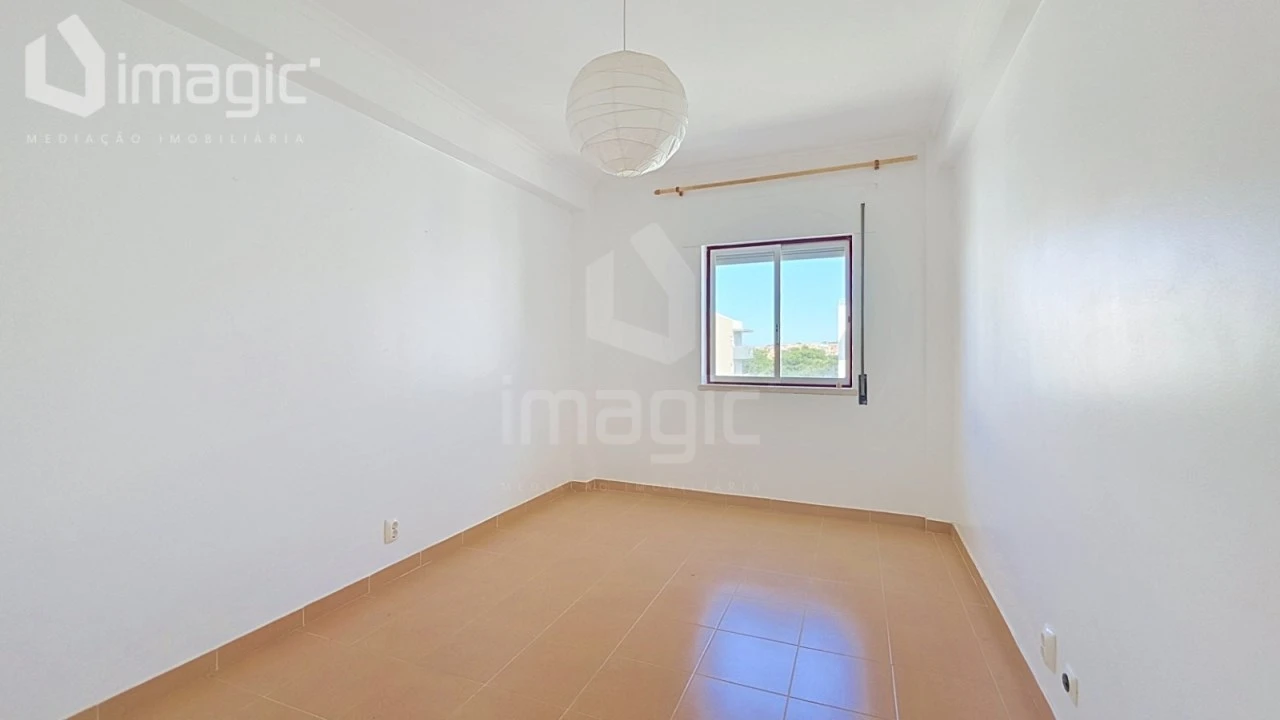 Apartamento T2 para Venda em Mafra Foto 9