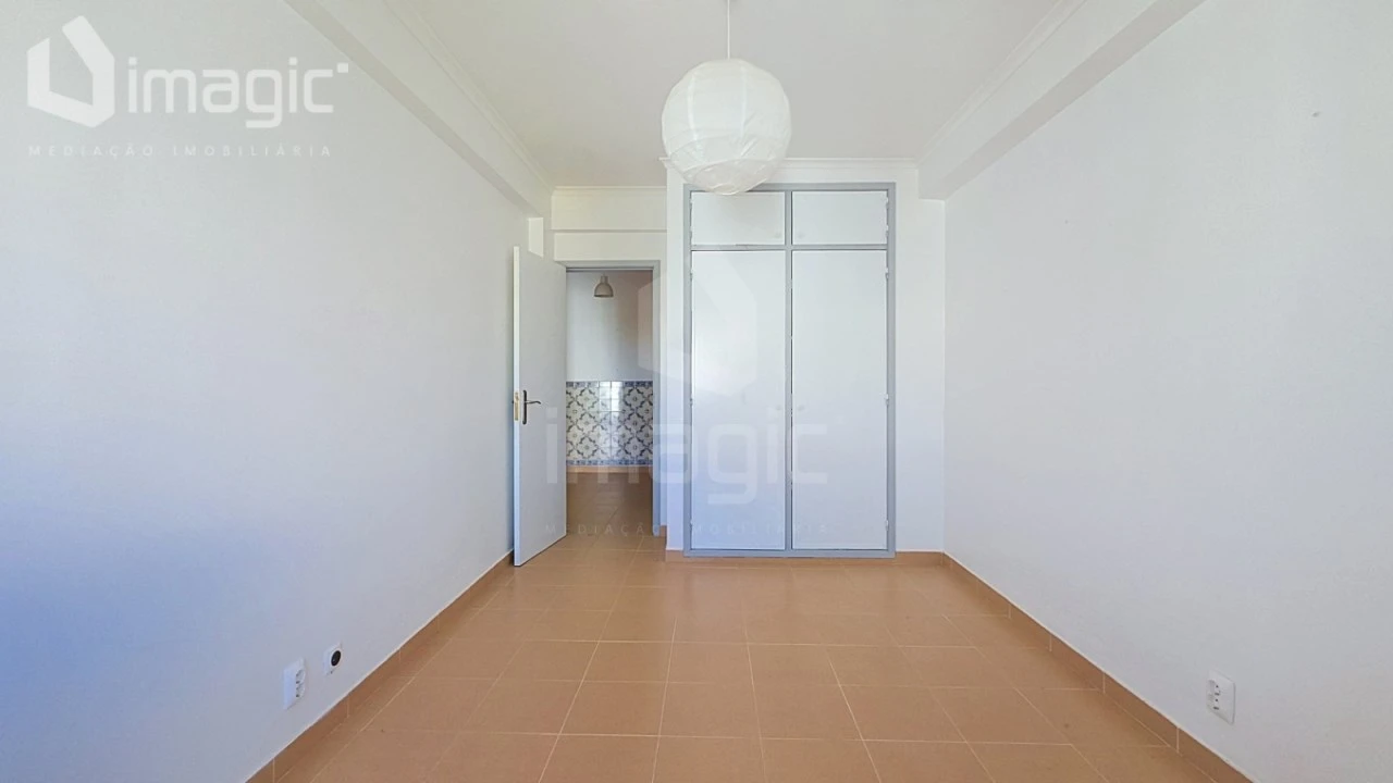 Apartamento T2 para Venda em Mafra Foto 10
