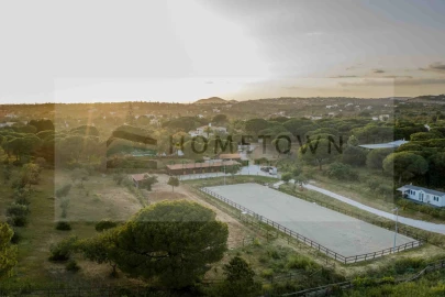 Moradia T5 para Venda em Almancil