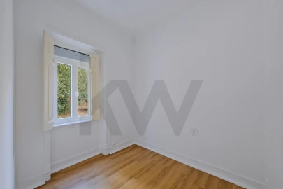Apartamento T3 para Arrendamento em Areeiro