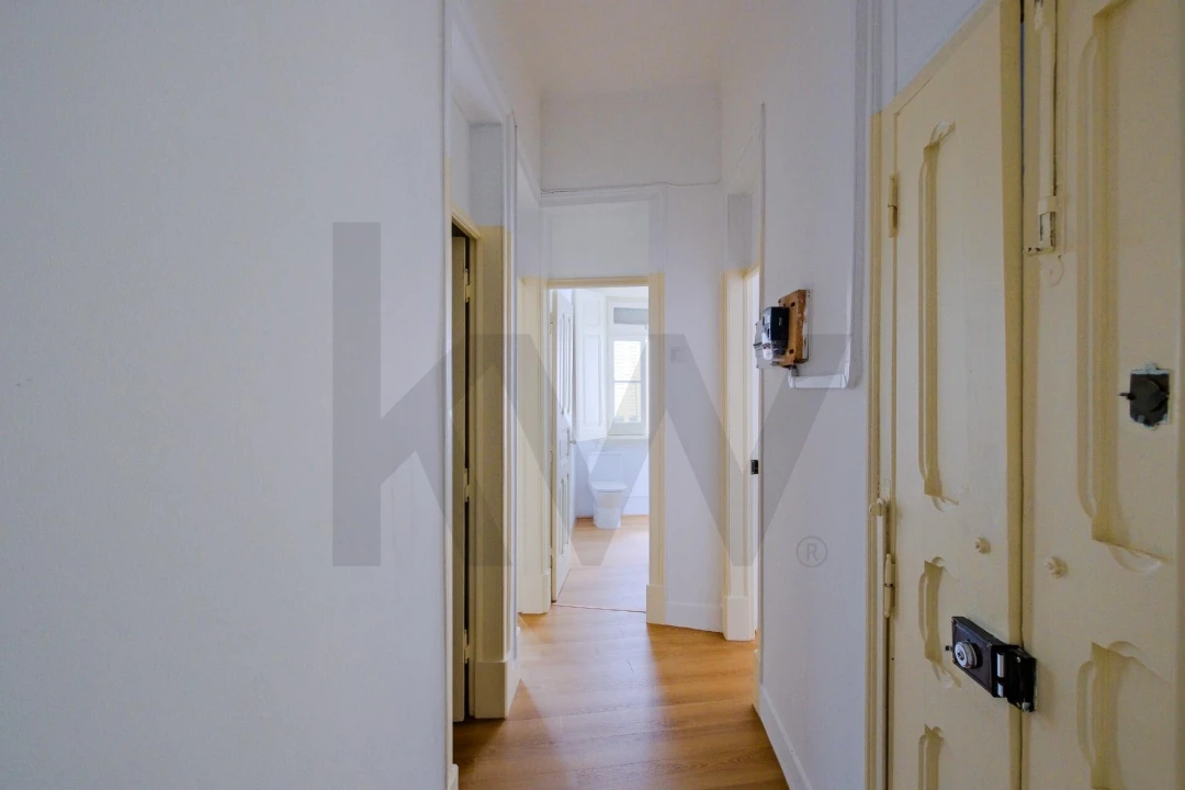 Apartamento T3 para Arrendamento em Areeiro Foto 12