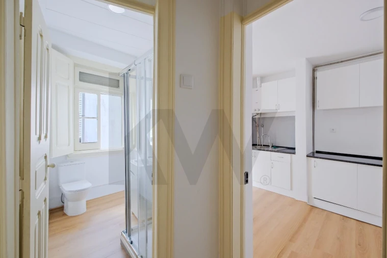 Apartamento T3 para Arrendamento em Areeiro Foto 6