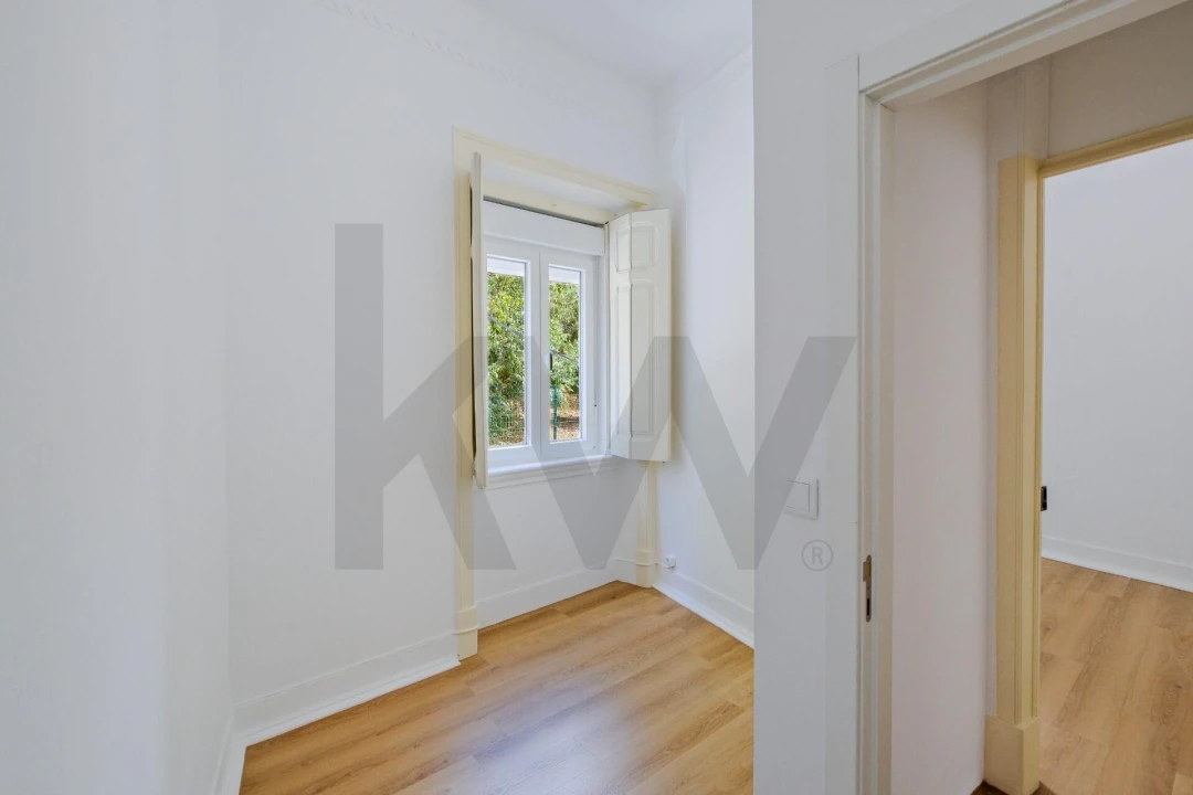 Apartamento T3 para Arrendamento em Areeiro Foto 15