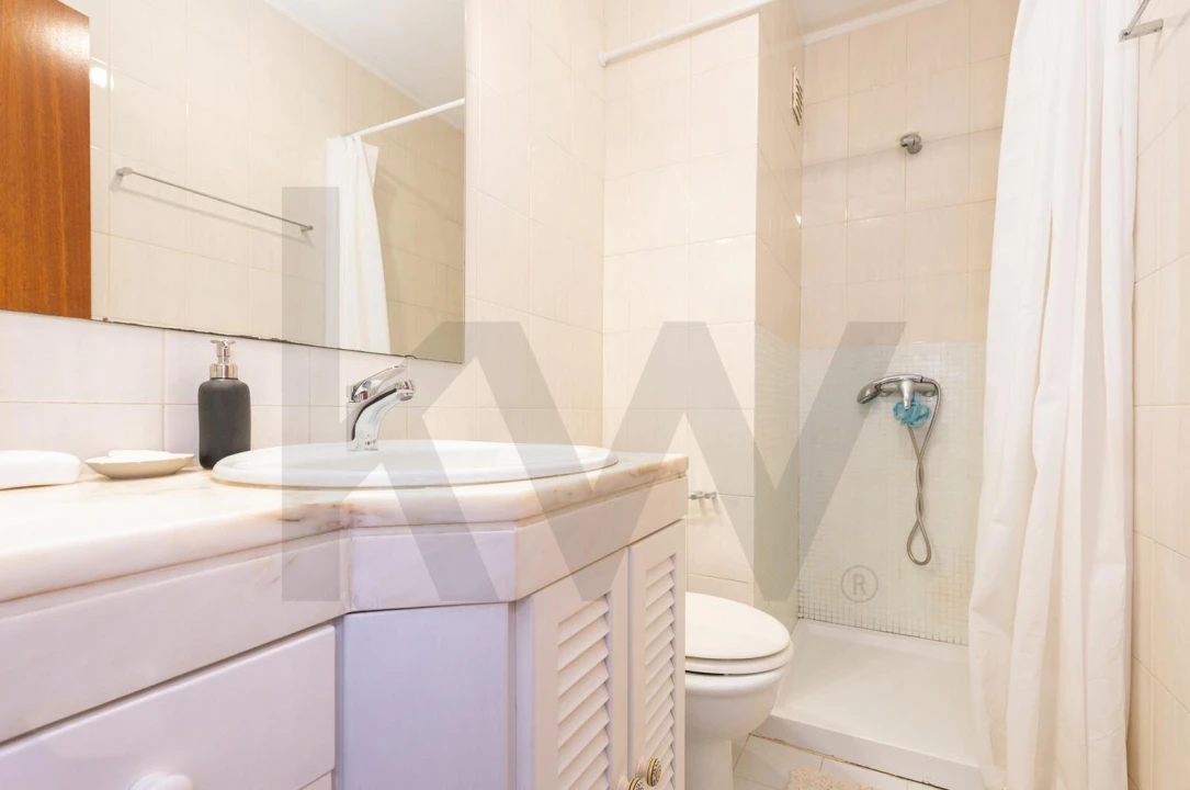 Apartamento T3 para Arrendamento em São Mamede de Infesta e Senhora da Hora Foto 15