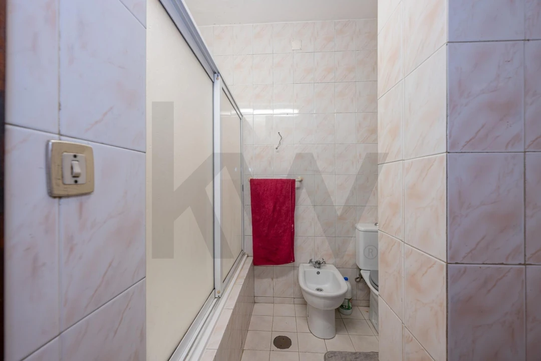 Apartamento T3 para Venda em Canelas Foto 23