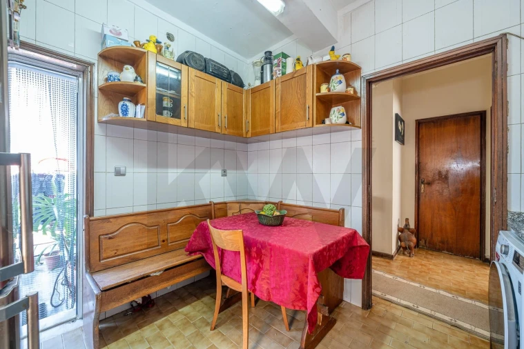 Apartamento T3 para Venda em Canelas Foto 21