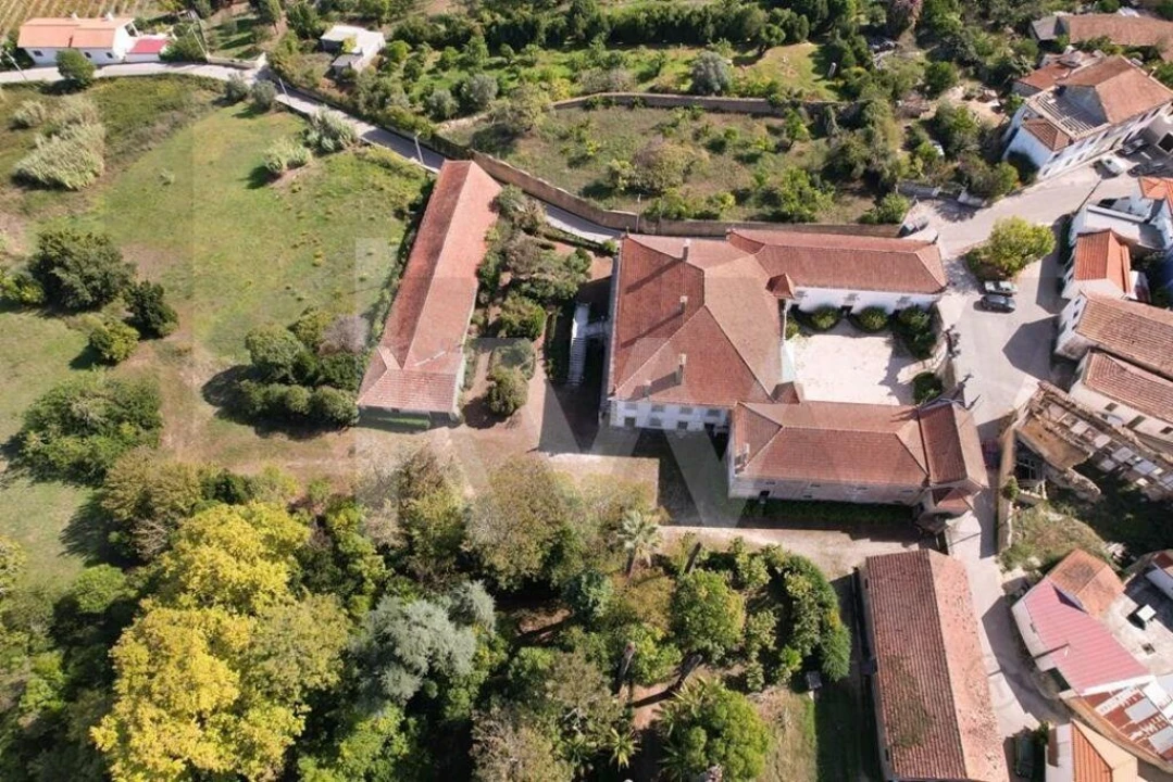 Moradia T16 para Venda em Tamengos, Aguim e Óis do Bairro Foto 5