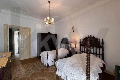 Moradia T16 para Venda em Tamengos, Aguim e Óis do Bairro