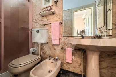 Moradia T16 para Venda em Tamengos, Aguim e Óis do Bairro