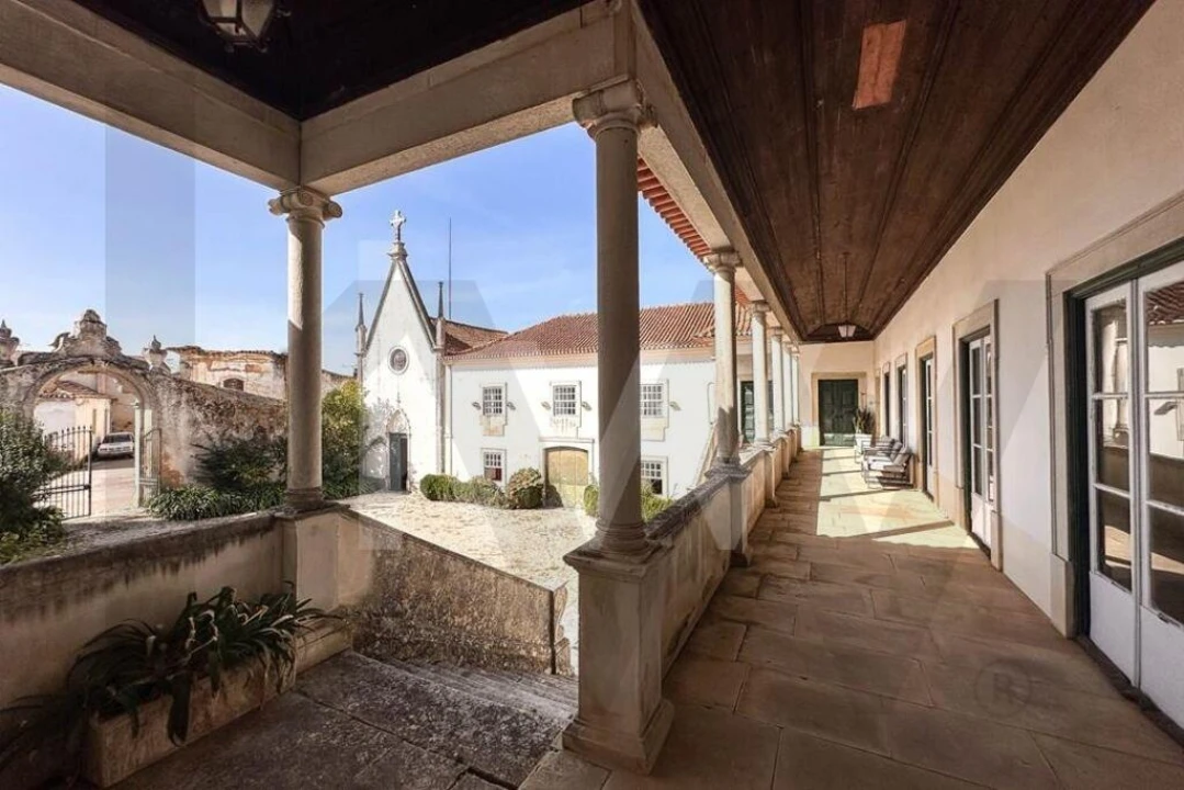 Moradia T16 para Venda em Tamengos, Aguim e Óis do Bairro Foto 9