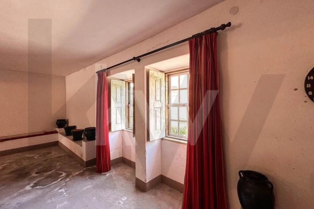 Moradia T16 para Venda em Tamengos, Aguim e Óis do Bairro Foto 101