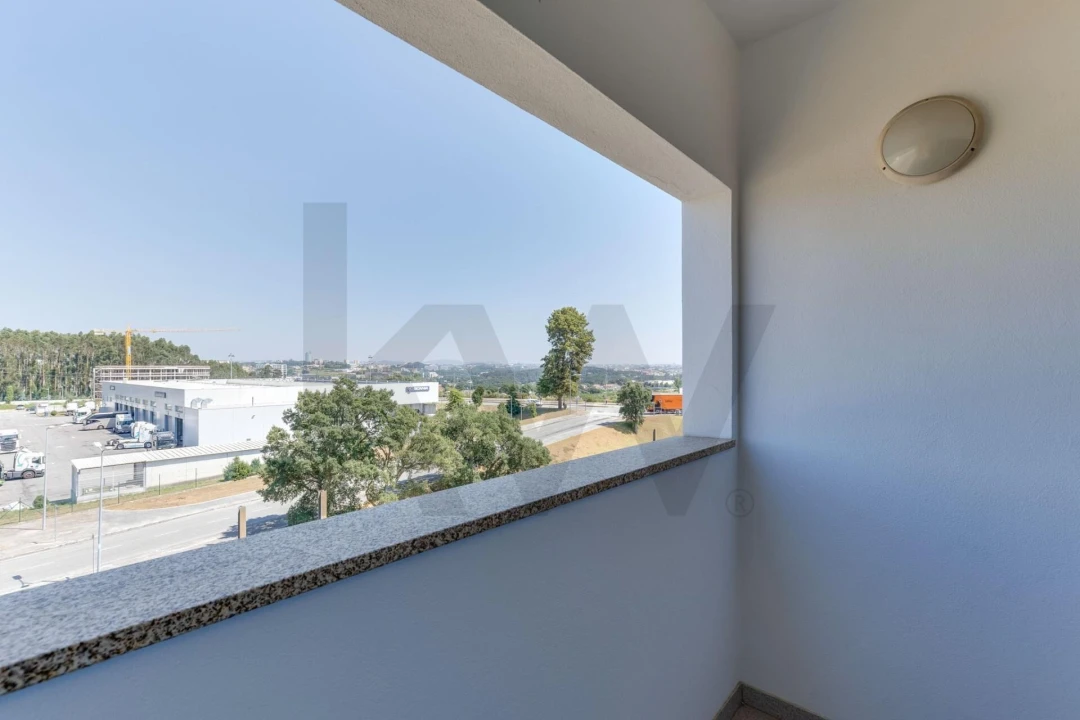 Apartamento T2 para Venda em Moreira Foto 23