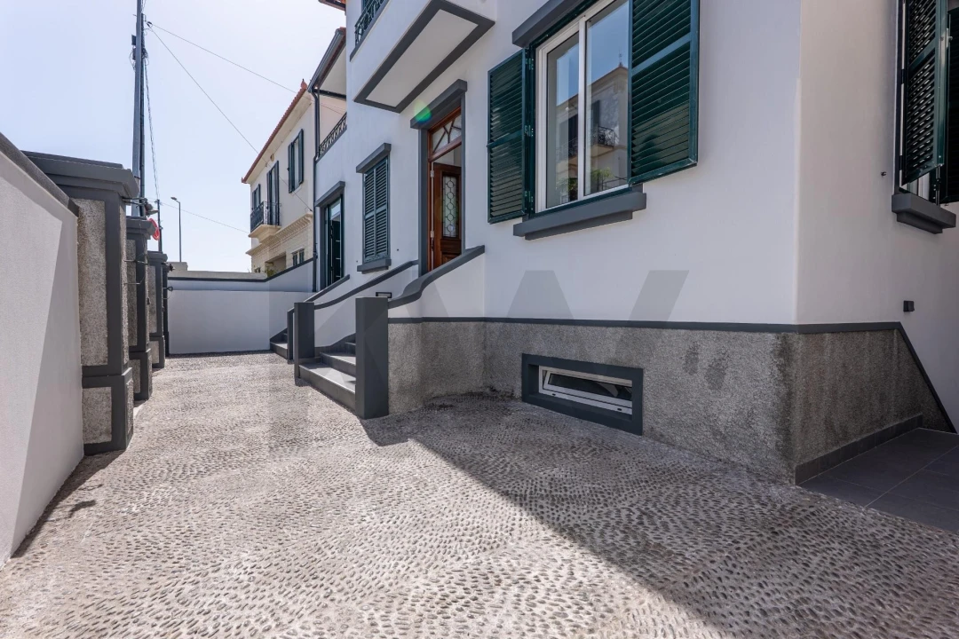 Prédio para Venda em Funchal (Santa Maria Maior) Foto 44