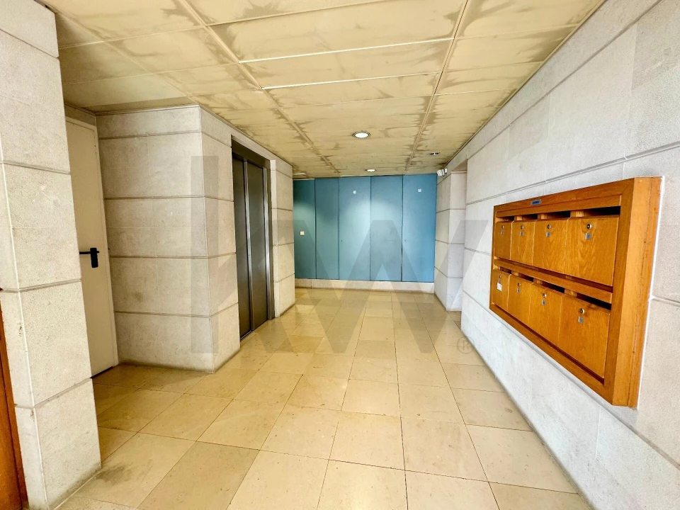 Apartamento T3 para Arrendamento em Belém Foto 22