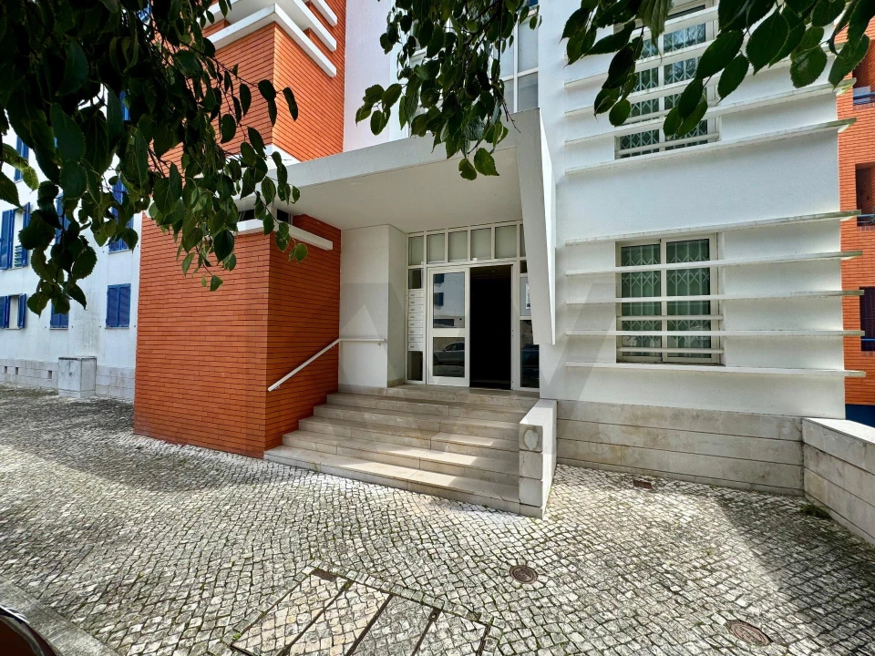 Apartamento T3 para Arrendamento em Belém Foto 24