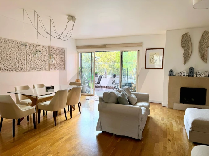 Apartamento T3 para Arrendamento em Belém Foto 2
