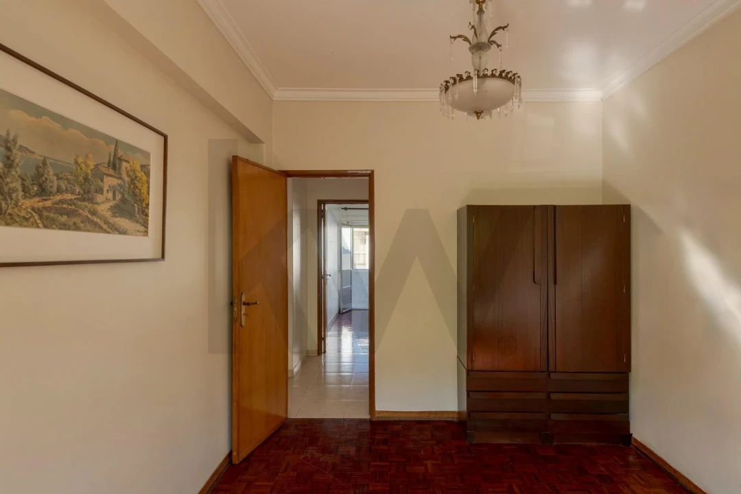 Apartamento T3 para Venda em Póvoa de Santo Adrião e Olival Basto Foto 10