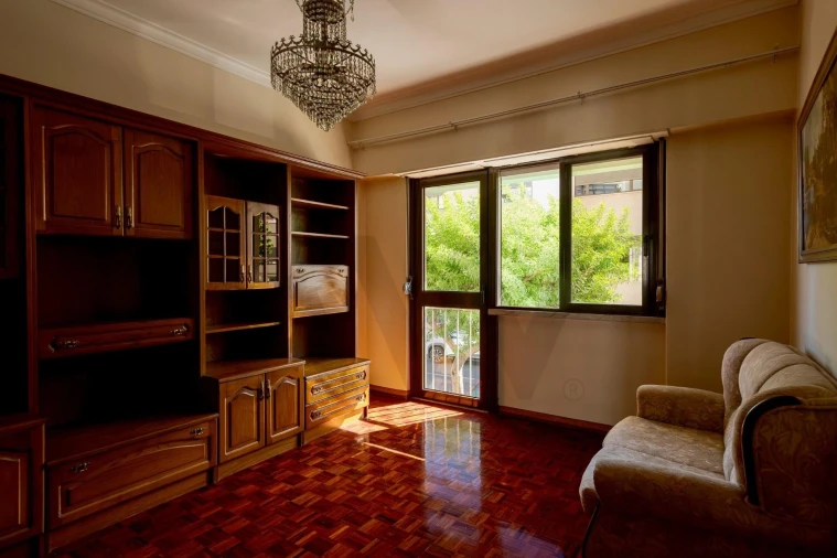 Apartamento T3 para Venda em Póvoa de Santo Adrião e Olival Basto Foto 2