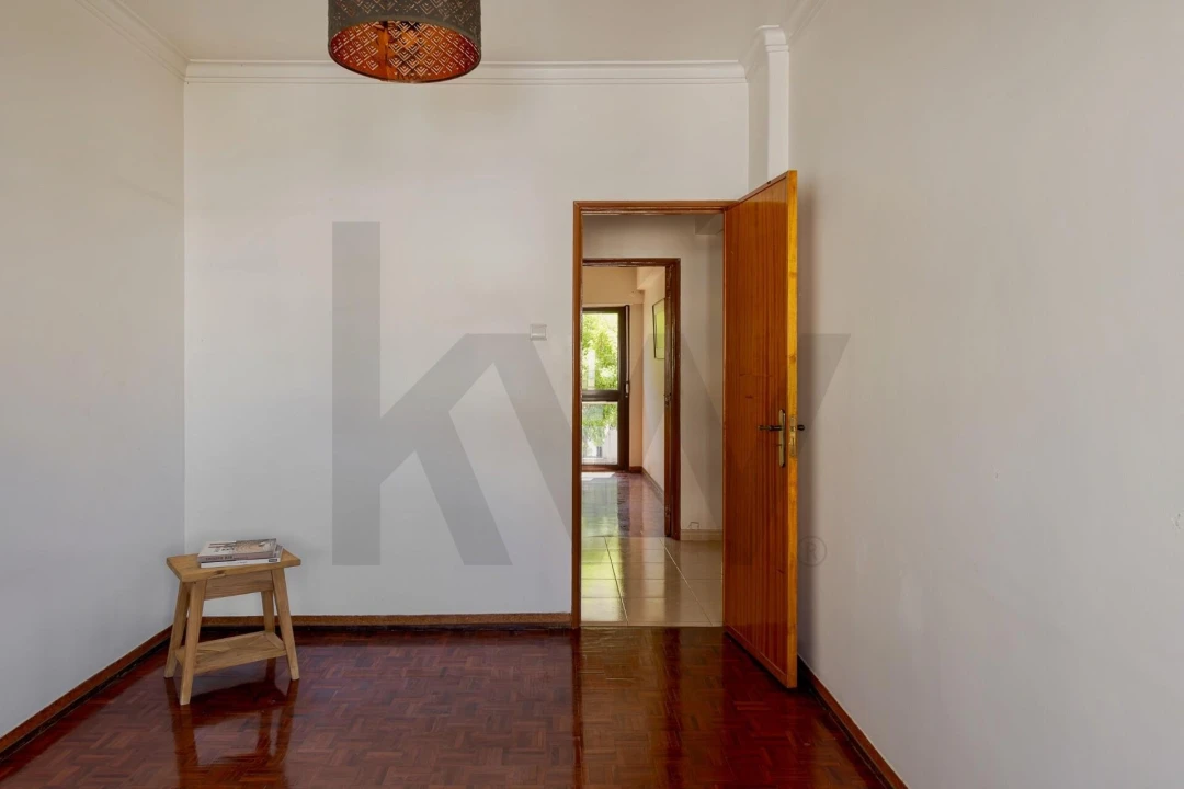 Apartamento T3 para Venda em Póvoa de Santo Adrião e Olival Basto Foto 12