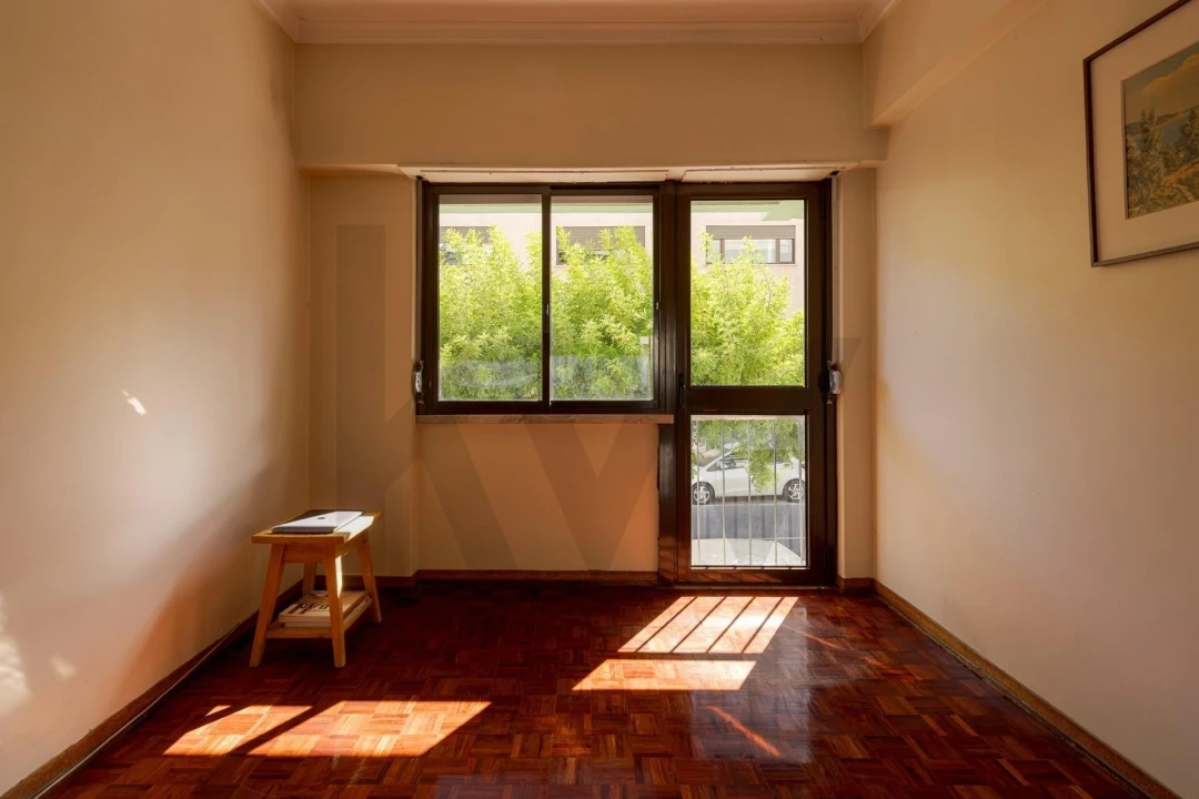 Apartamento T3 para Venda em Póvoa de Santo Adrião e Olival Basto Foto 9