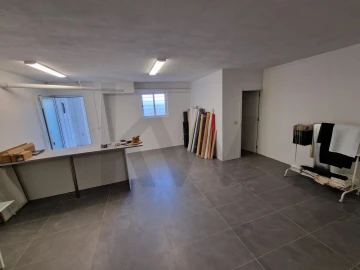Garagem para Venda em São João da Madeira