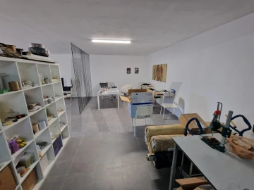 Garagem para Venda em São João da Madeira