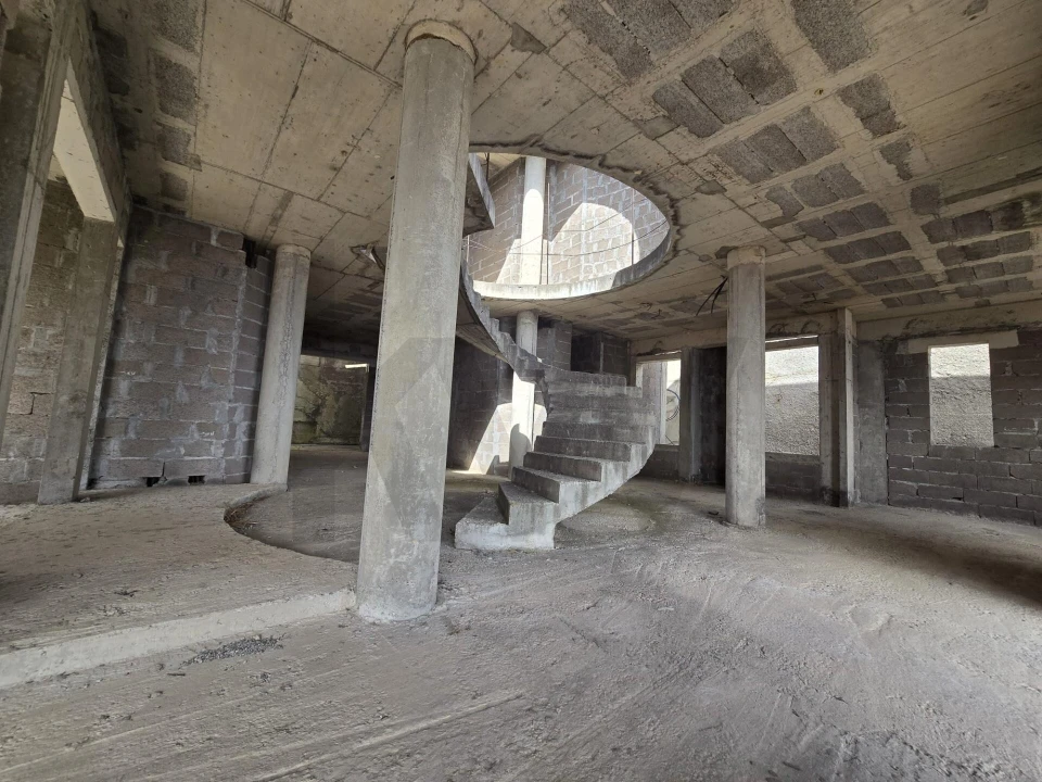 Terreno para Venda em Caniço Foto 21