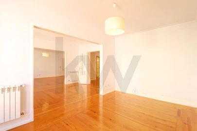 Apartamento T5 para Venda em Avenidas Novas