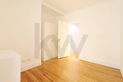 Apartamento T5 para Venda em Avenidas Novas
