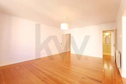 Apartamento T5 para Venda em Avenidas Novas