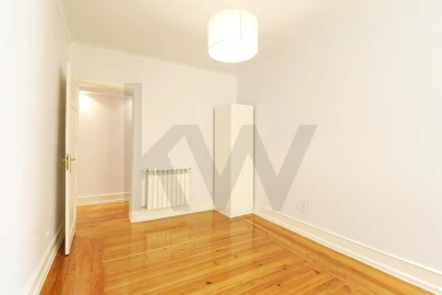 Apartamento T5 para Venda em Avenidas Novas