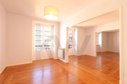 Apartamento T5 para Venda em Avenidas Novas