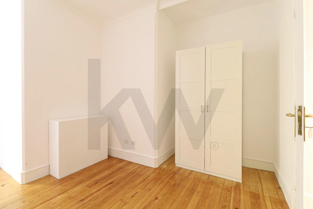 Apartamento T5 para Venda em Avenidas Novas Foto 42