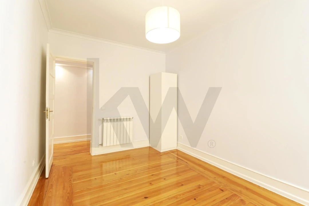 Apartamento T5 para Venda em Avenidas Novas Foto 36