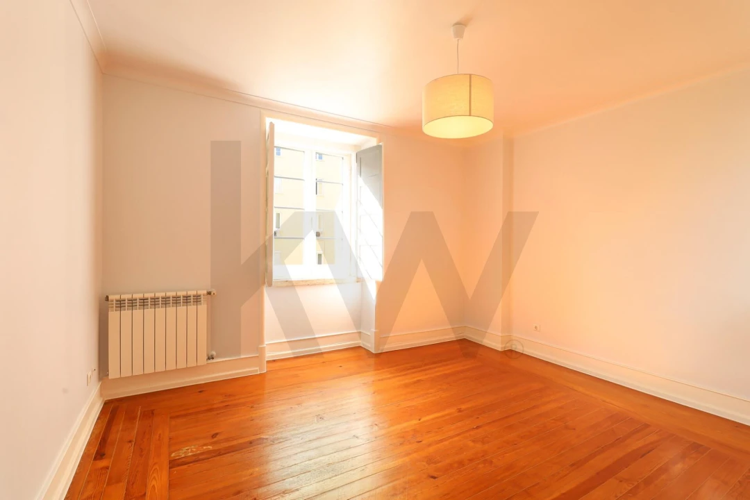 Apartamento T5 para Venda em Avenidas Novas Foto 38