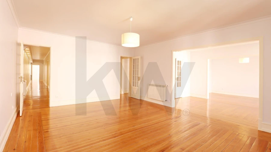Apartamento T5 para Venda em Avenidas Novas