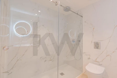 Apartamento T3 para Venda em Glória e Vera Cruz