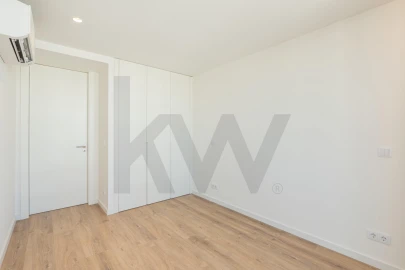 Apartamento T3 para Venda em Glória e Vera Cruz