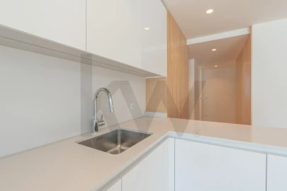 Apartamento T3 para Venda em Glória e Vera Cruz