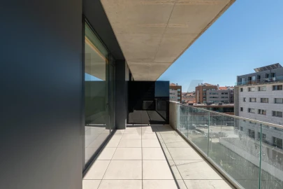 Apartamento T3 para Venda em Glória e Vera Cruz