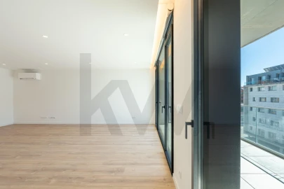 Apartamento T3 para Venda em Glória e Vera Cruz