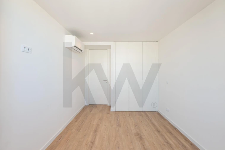 Apartamento T3 para Venda em Glória e Vera Cruz Foto 38